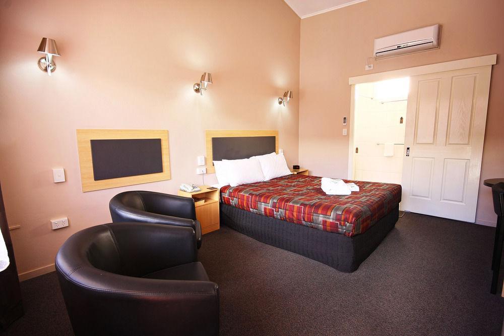 Downs Motel Toowoomba Exterior photo