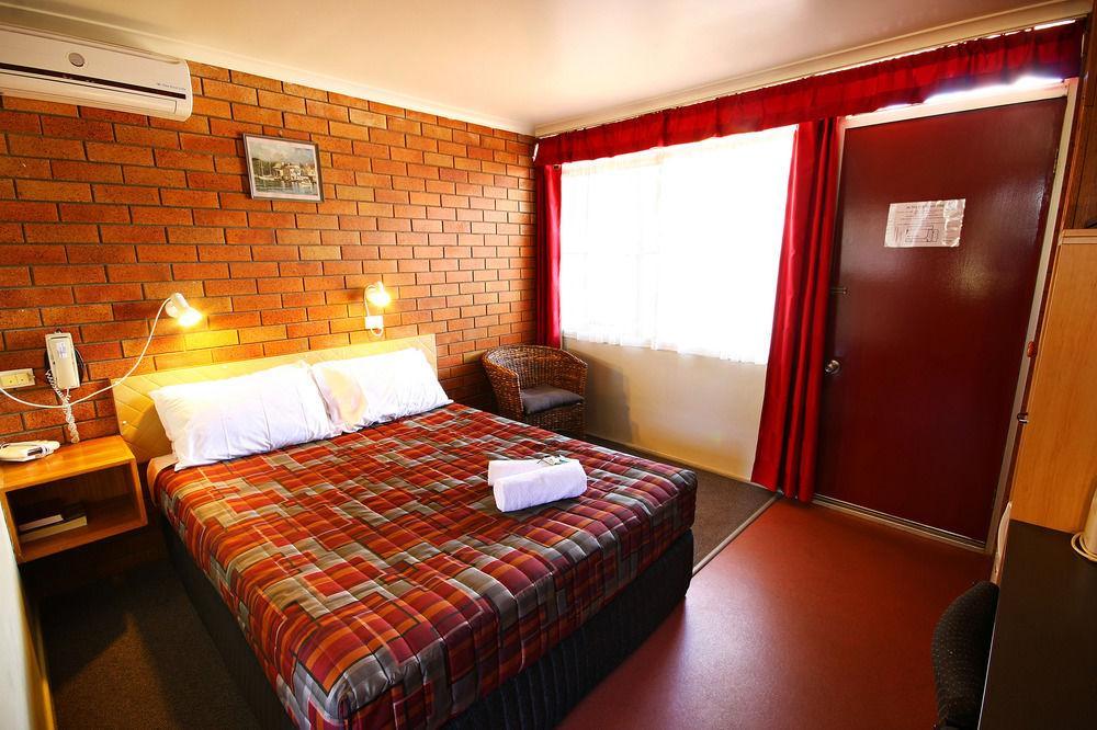 Downs Motel Toowoomba Exterior photo