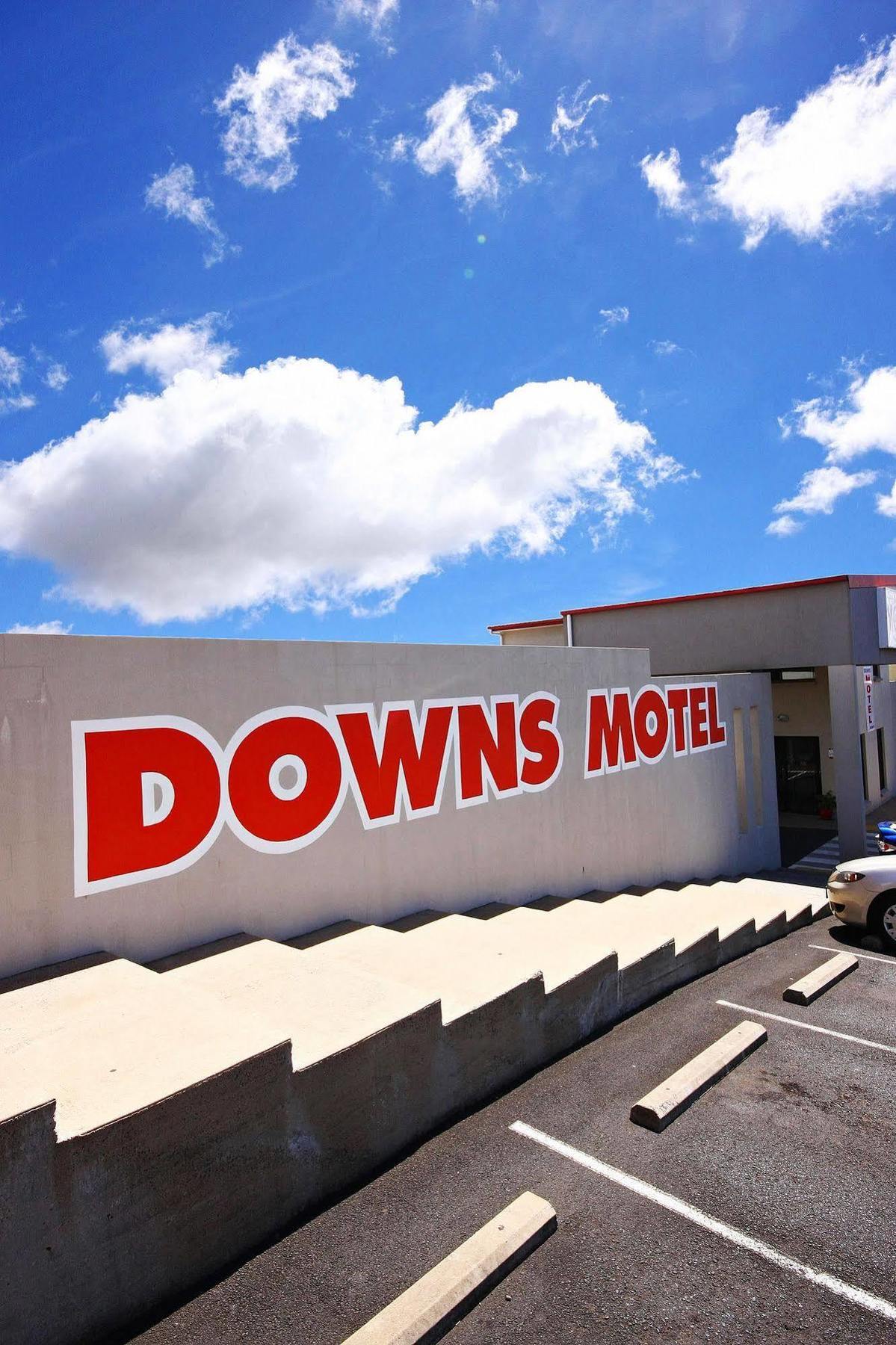 Downs Motel Toowoomba Exterior photo