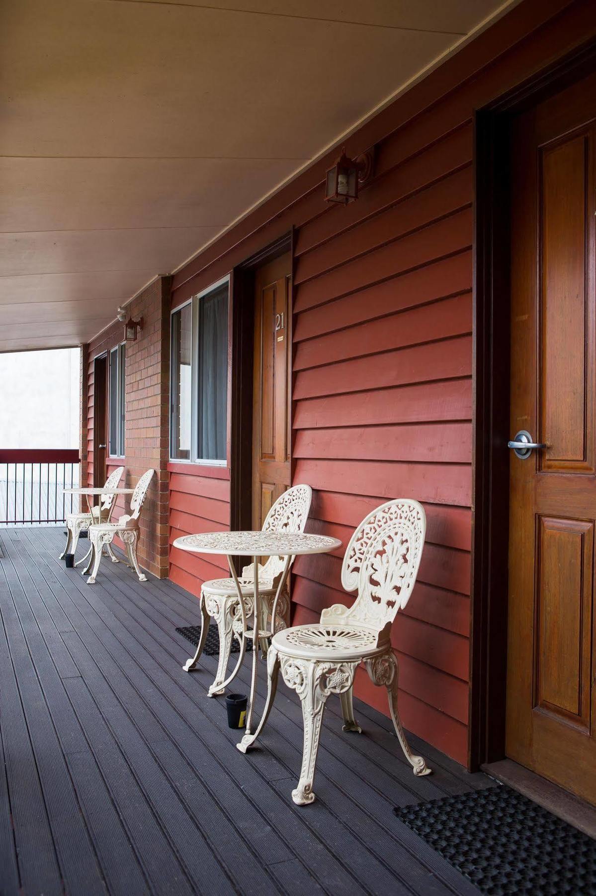 Downs Motel Toowoomba Exterior photo